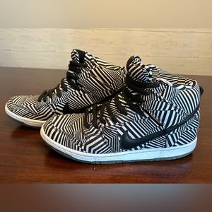 Nike Dunk High Premium SB “Concept Cars”